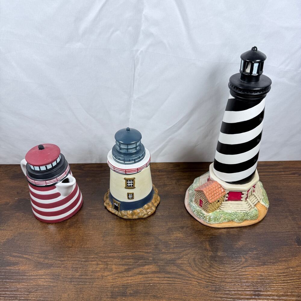 Lot of 3 Ceramic Lighthouse Collectibles – Sakura David Carter Brown